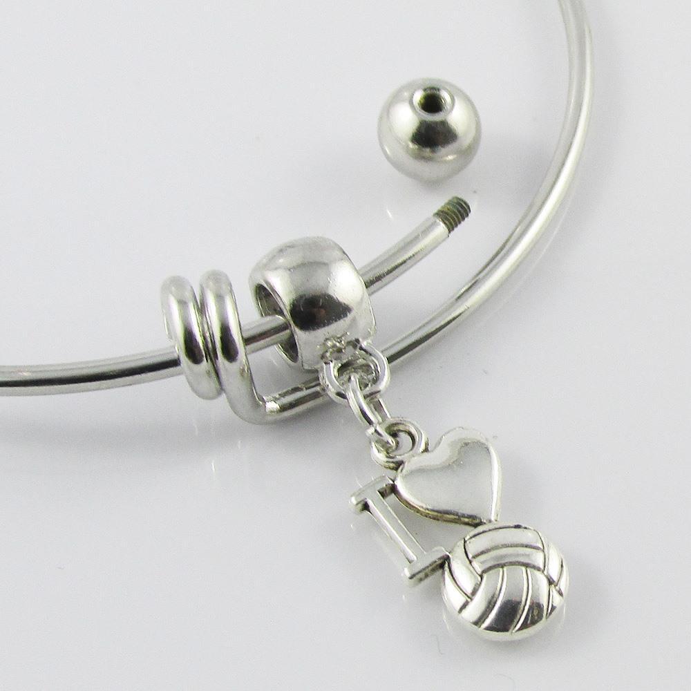 Single Bar Expandable Bangle Bracelet with I Love Netball Charm Sports Team Gift